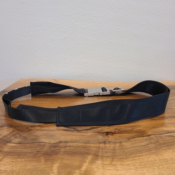 Heliot Emil Black Canvas Logo Belt - Picture 6 of 7